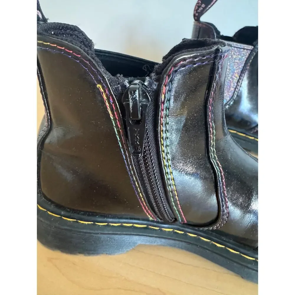 Dr. Martens cushioned bright single